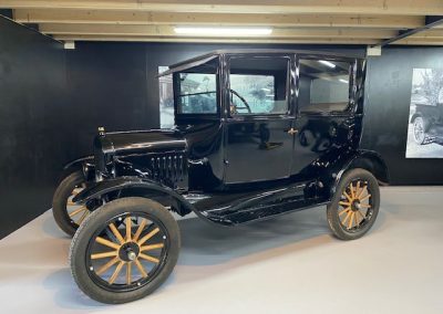 T Ford Tudor 1924